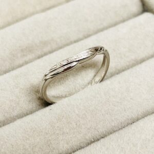 Pt900 メレダイヤ付きリング