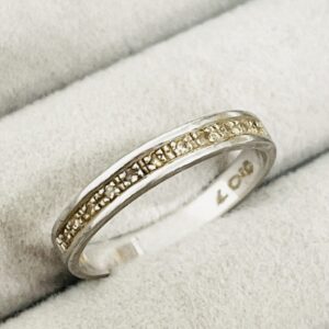 Pt900 メレダイヤ付リング