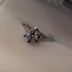 Pt900ダイヤ付きリング