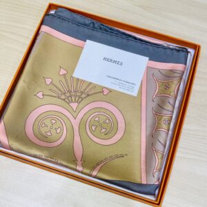 エルメス スカーフ 【クレタの幾何学】