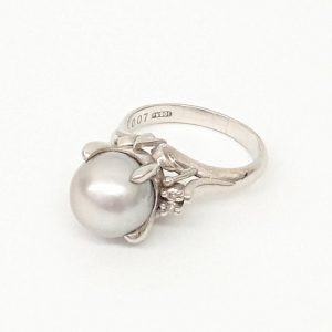 Pt900 パール メレダイヤモンド リング