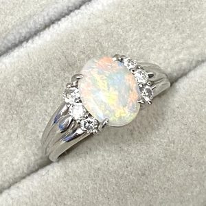 Pt900 プラチナ900 オパール リング