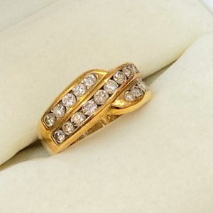 18金 K18 ダイヤ付きリング