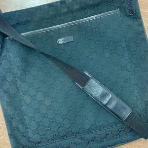 GUCCI ショルダーバッグ