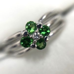 Pt900 グリーンガーネット 0.32ct プラチナリング
