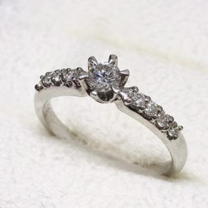 Pt900 ダイヤモンド付き リング 0.2ct