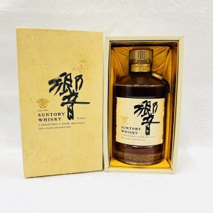 SUNTORY サントリー 響 ノンエイジ ゴールドラベル 700ml 43% ラベル剥がれ有り