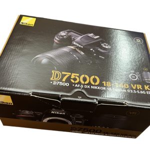 Nikon デジタル一眼レフカメラ D7500 18-140VR レンズキット