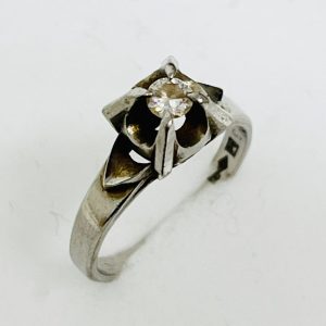 Pt900 メレダイヤ付きリング