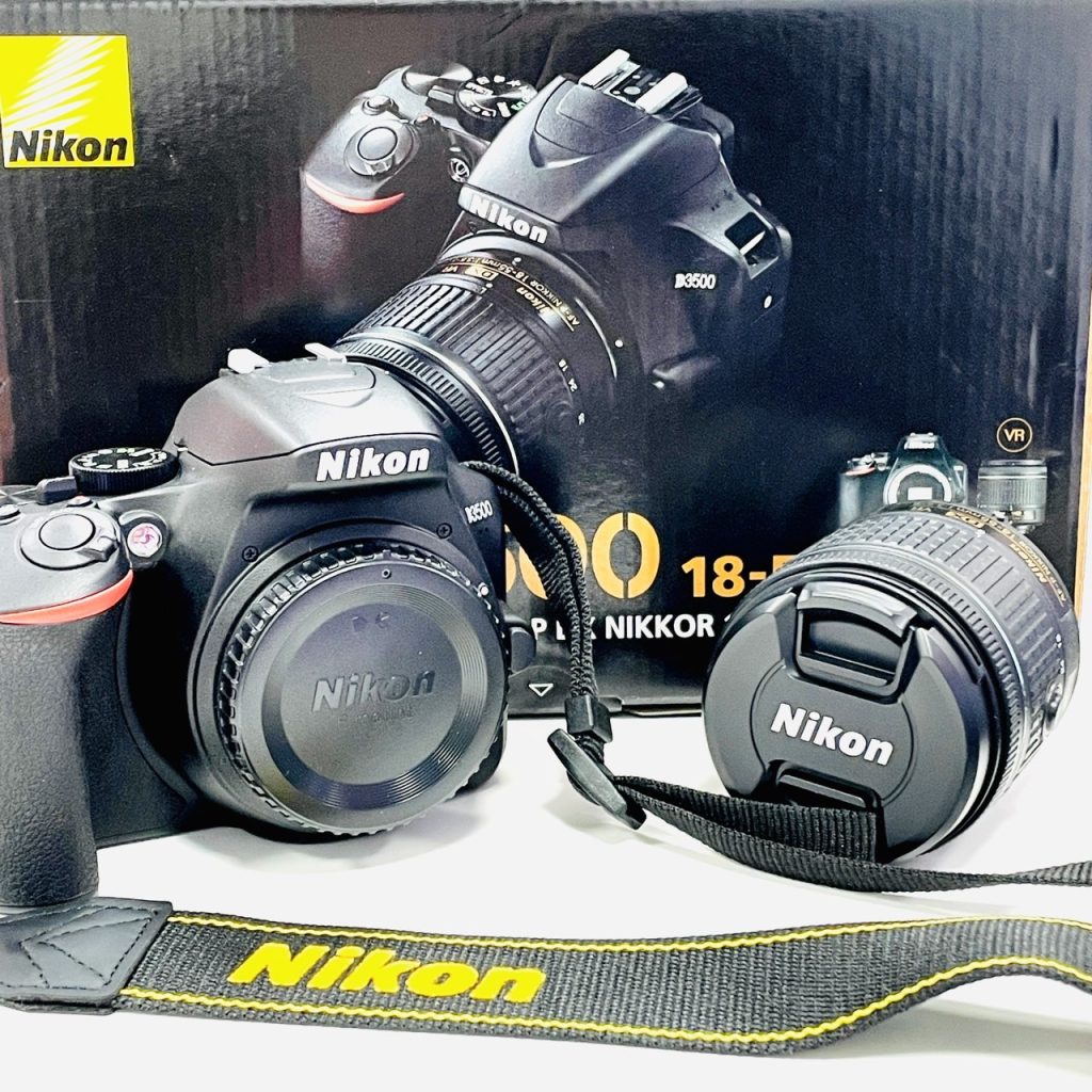 Nikon デジタル一眼レフカメラ D3500