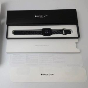 Apple Watch アップルウォッチ　SERIES 3 NIKE