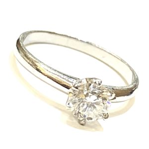 Pt900 0.515ctダイヤ付きリング