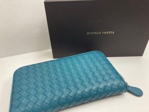 ボッテガヴェネタ長財布