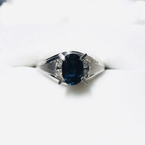 Pt900 リング サファイア9.32ct メレダイヤモンド0.41ct