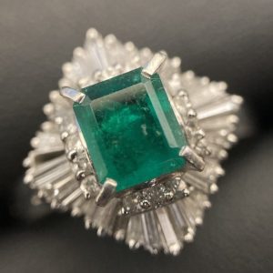 Pt900 エメラルド 1.01ct付 プラチナリング