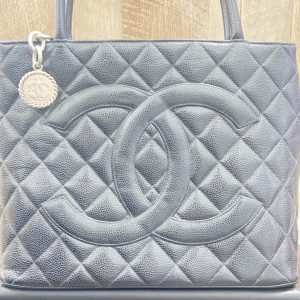 CHANEL マトラッセ ハンドバッグ