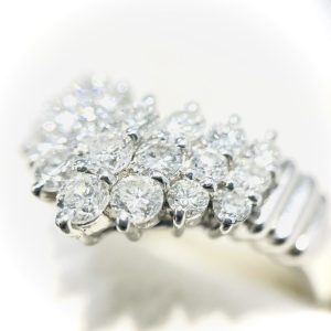 Pt900 プラチナ900 メレダイヤ リング 1.02ct