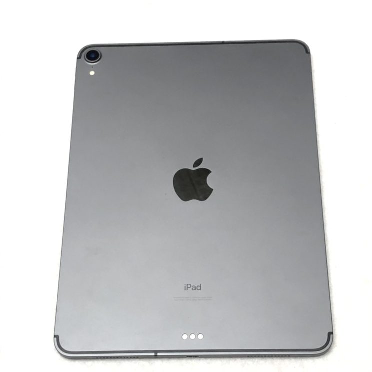 iPad Pro 11インチ 第1世代 セルラー＆Wi-Fiモデル 256GB ブラック