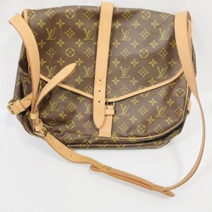 Louis Vuitton モノグラム ソミュール