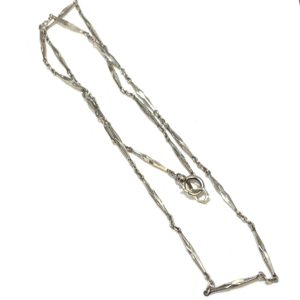 K18WG ネックレス