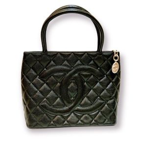 CHANEL キャビアスキン トートバッグ
