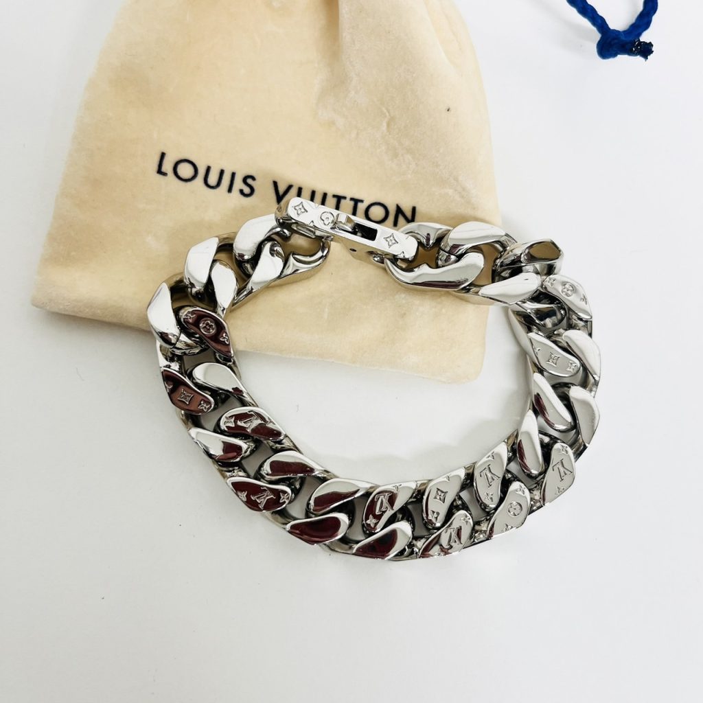 Louis Vuitton ブレスレット
