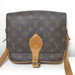 Louis Vuitton カルトシエール