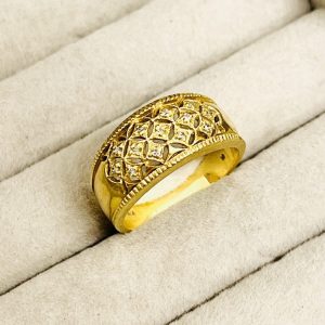 K18 18金 メレダイヤ付きリング