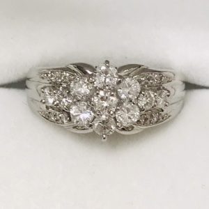 Pt900(プラチナ900) 石付き リング アクセサリー