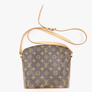 ルイヴィトン　ドルーオ　ショルダーバッグ　Louis Vuitton