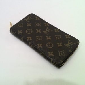 Louis Vuitton ジッピー・ウォレット モノグラム