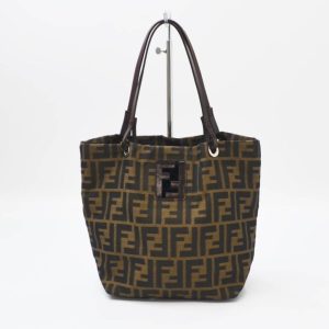 FENDI トートバッグ