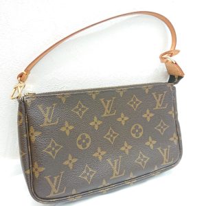 LOUIS VUITTON ルイヴィトン モノグラム ミニポシェット アクセソワール