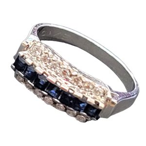 Pt900  リング サファイア メレダイヤ