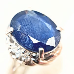 Pt900 リング サファイア 2.57ct