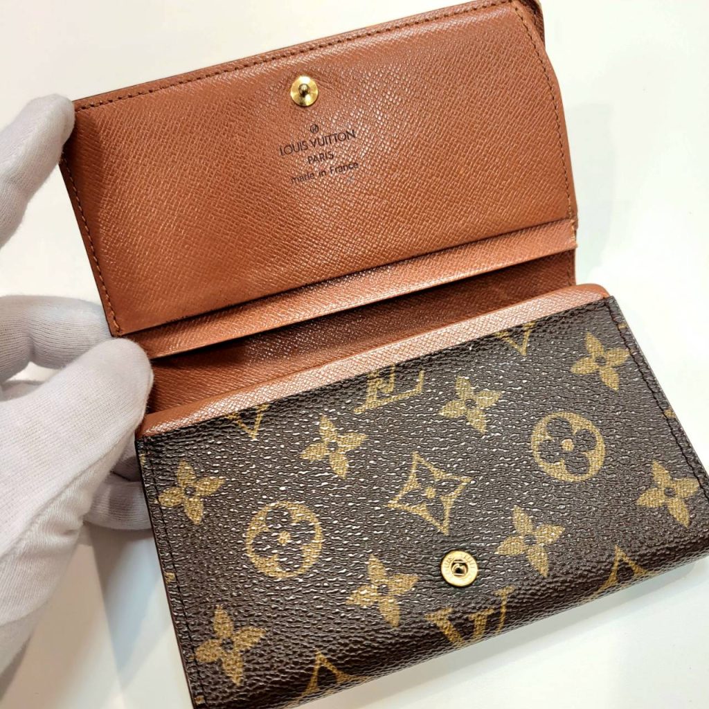 LOUIS VUITTON ルイヴィトン モノグラム トレゾール 二つ折り財布