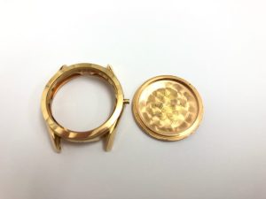 金の時計お買取致しました買取専門店さすがや立川南口店です。