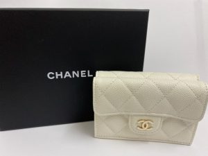 シャネル 財布