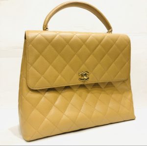 CHANEL シャネル キャビアスキン マトラッセ ハンドバッグ