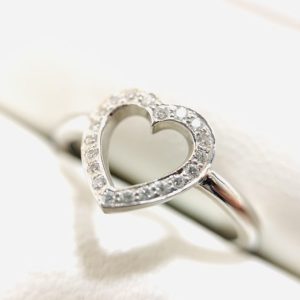 Pt950 リング メレダイヤ