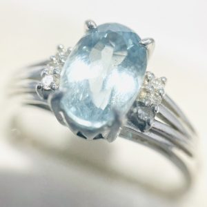 Pt900 プラチナ900 アクアマリン2.29ct メレダイヤ0.06ct リング