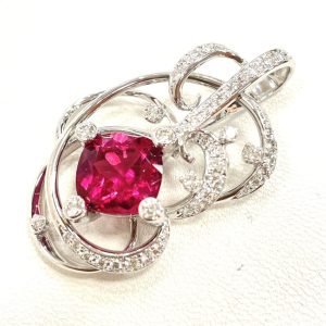 K18WG ペンダントトップ ガーネット