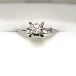 Pt900(プラチナ900) 石付き リング アクセサリー