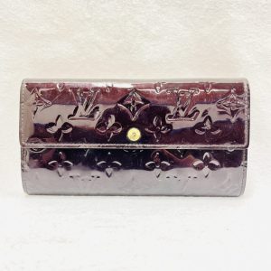 LOUIS VUITTON ルイ・ヴィトン ポルトフォイユ・サラ モノグラム ヴェルニ