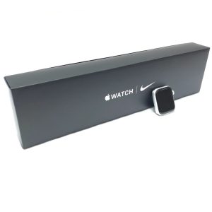 Applewatch アップルウォッチ シリーズ6 44MM ナイキモデル A2291