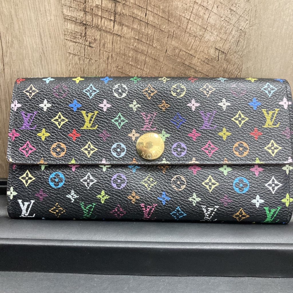 Louis Vuitton ルイヴィトン ポルトフォイユ サラ マルチカラー M93747 