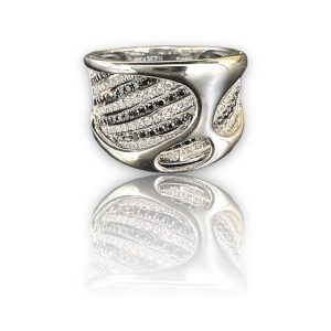 K18WG メレダイヤ ブラックダイヤ リング