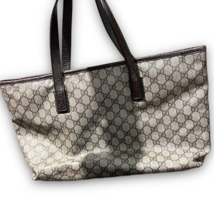 GUCCI　　GGスプリーム　トートバッグ　ショルダーバッグ