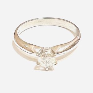 Pt900 ダイヤモンド0.310ct リング