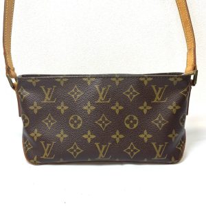 Louis Vuitton(ルイ・ヴィトン) トロターショルダーバック